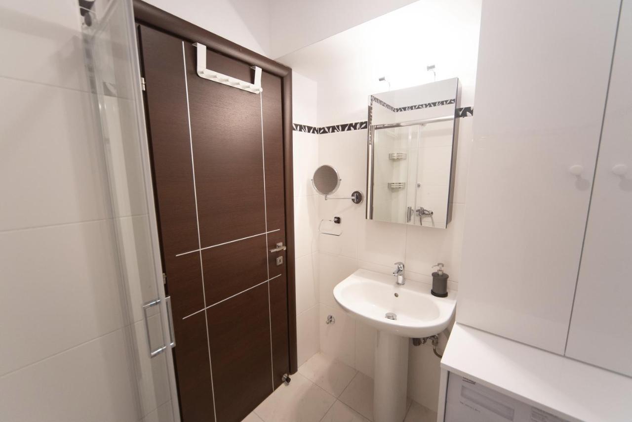 Apartment Onar Modern Luxury